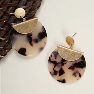 Marble effect earrings